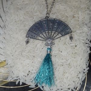 NWT *Sale*Pewter Chinese fan with tassle Necklace
